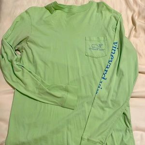 Vineyard vines size small cotton shirt